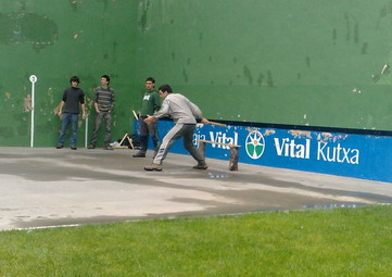 Pilocho con representaci&oacute;n familiar