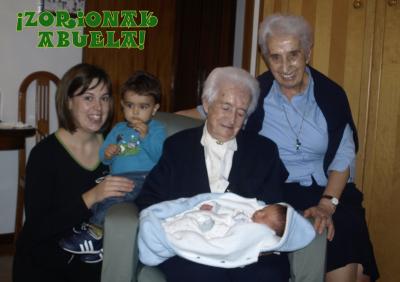 &iexcl;FELICIDADES ABUELA, 97 A&Ntilde;OS!